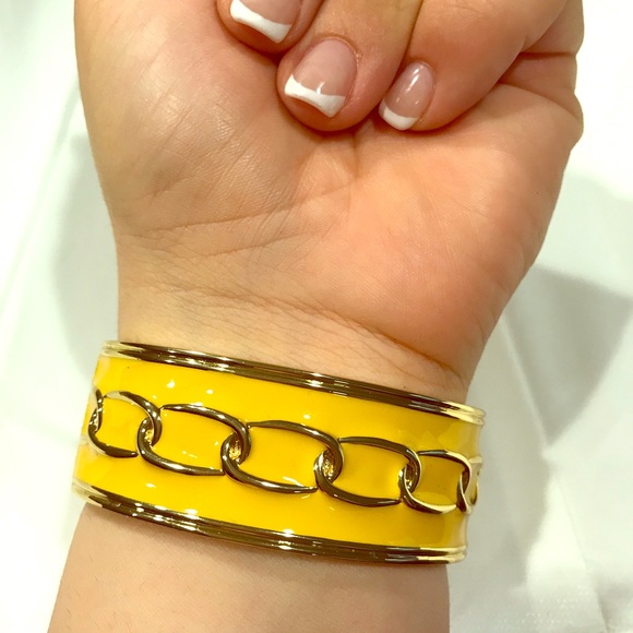 Yellow Gold Tone Bangle bracelet Link Chain Design cuff - Picture 11 of 11